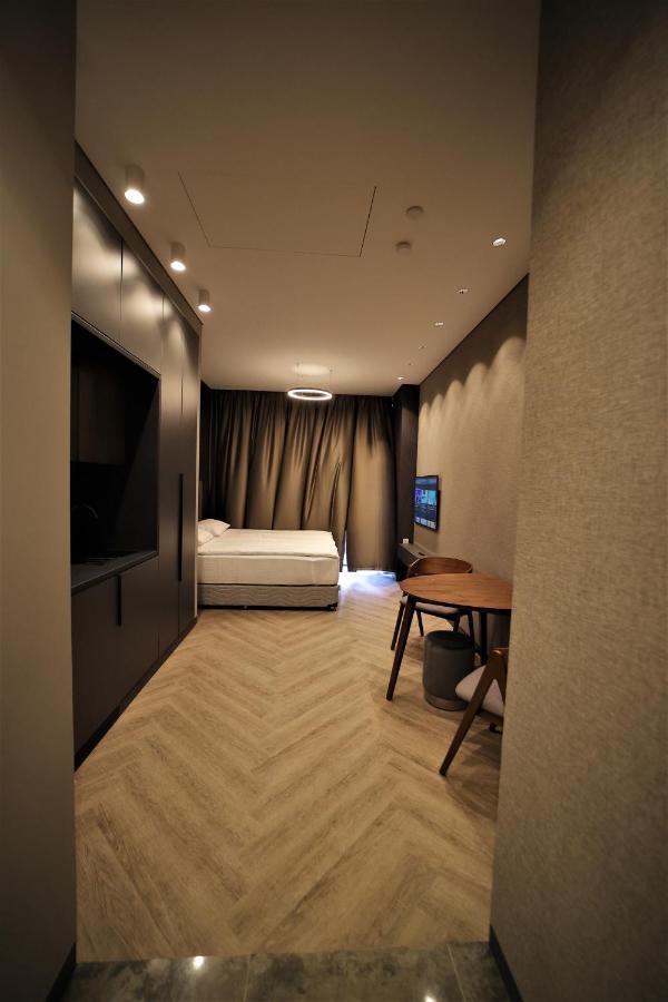 Avenue Residence By Ay North Avenue エレバン エクステリア 写真